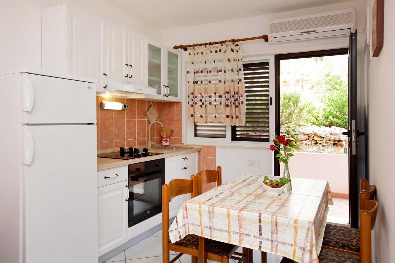 Apartmani Doro Vela Luka Exterior foto