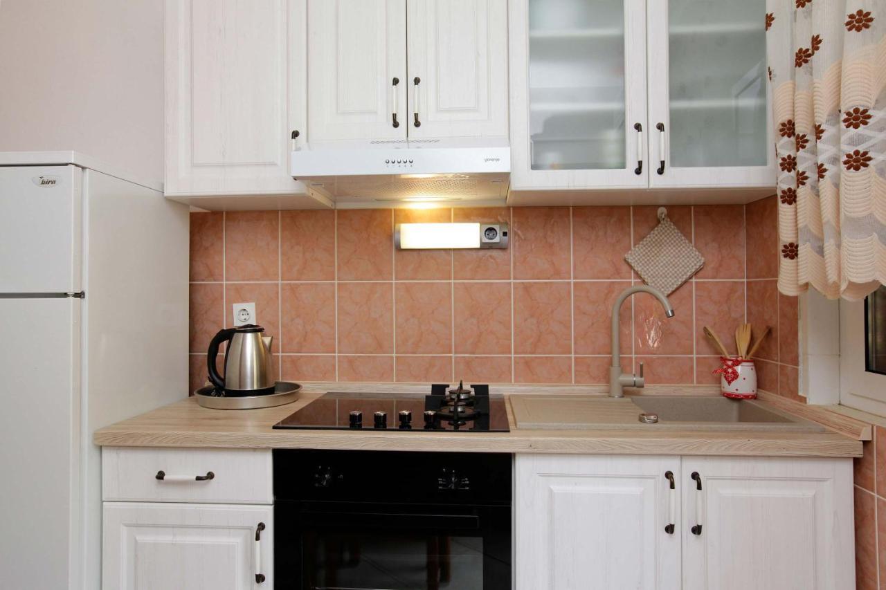 Apartmani Doro Vela Luka Exterior foto